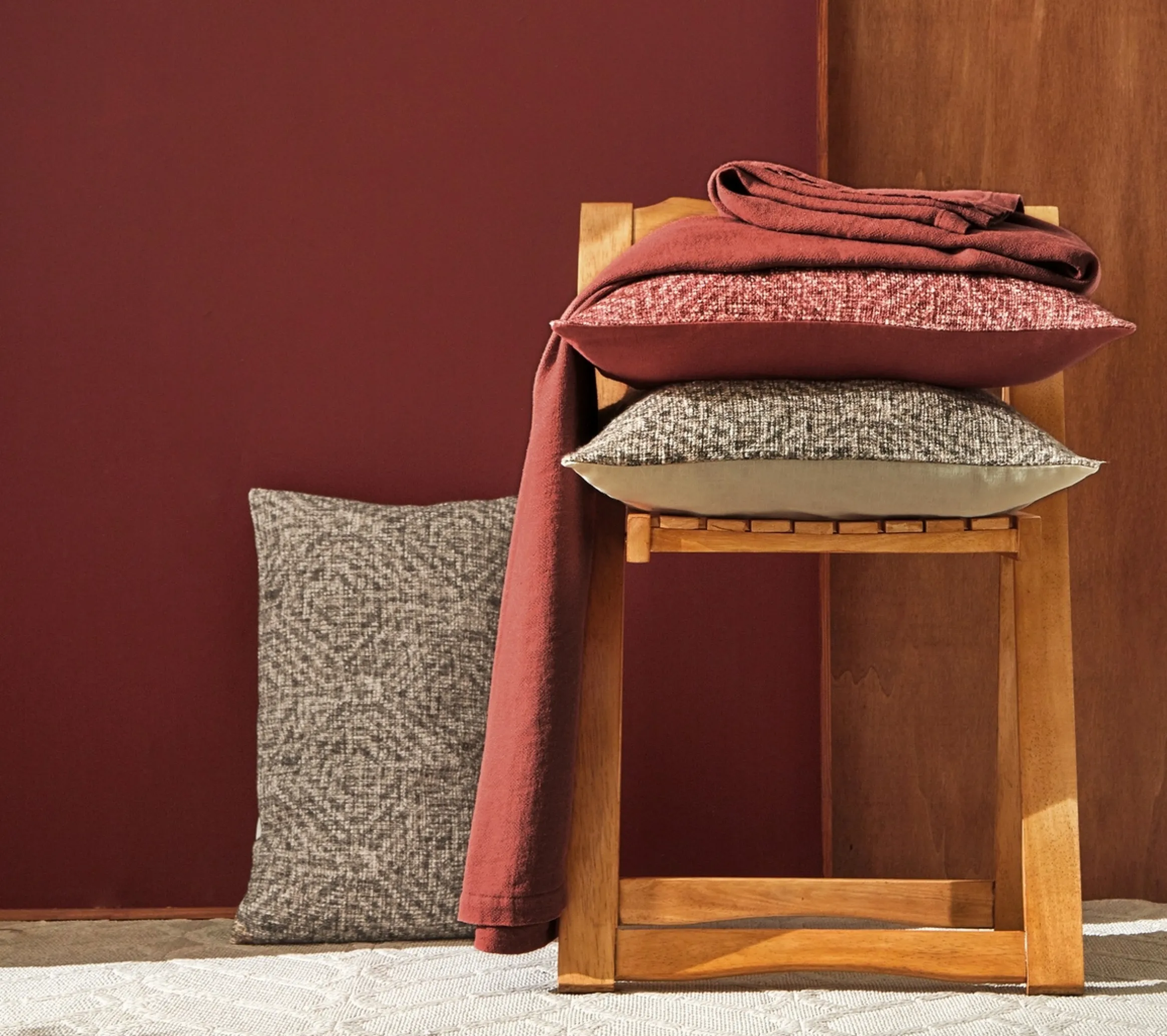 ENSEMBLE ENVELOPPE COUSSIN ESSENTIEL TAUPE