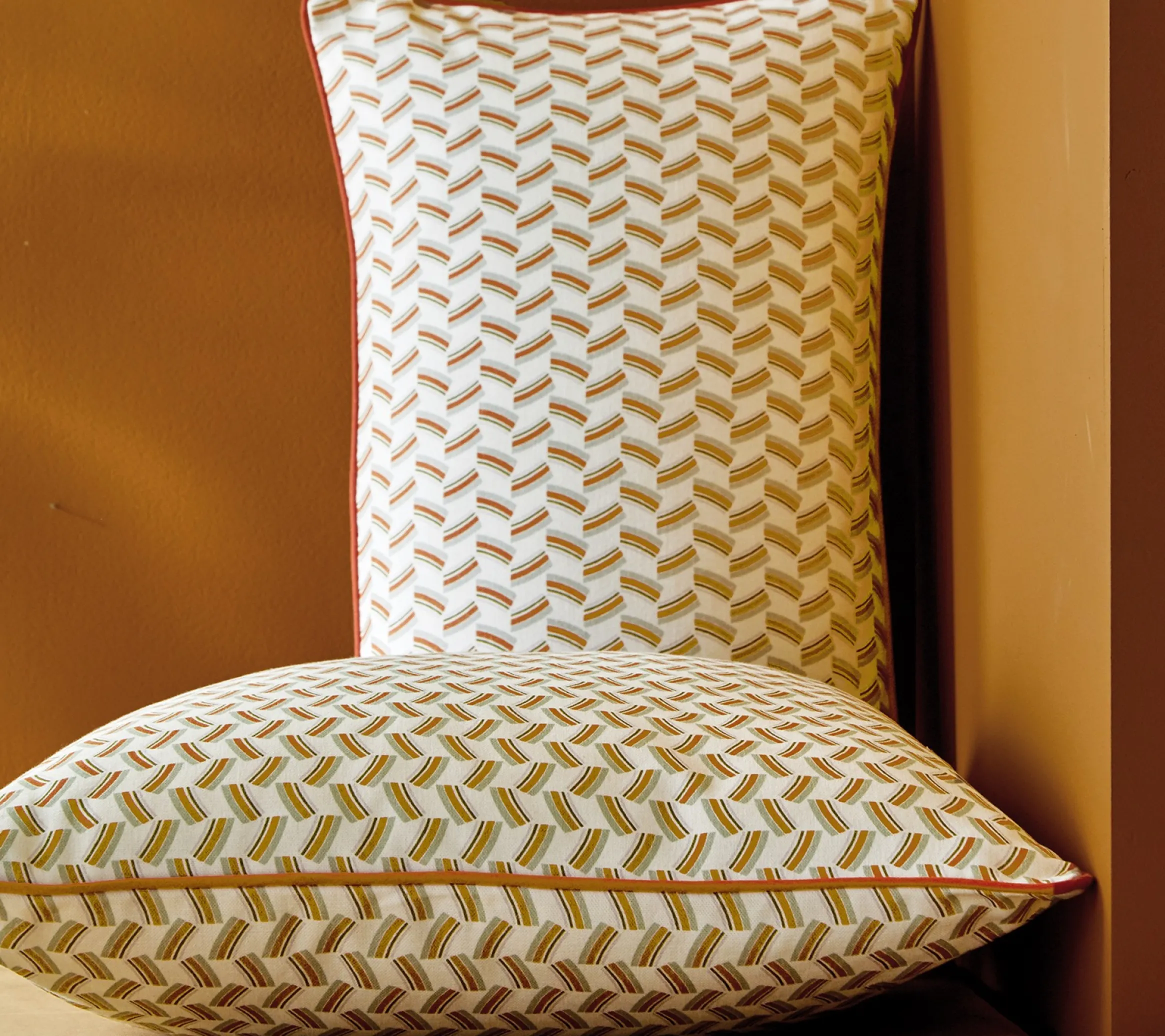 ENSEMBLE ENVELOPPE COUSSIN SWING CORAIL