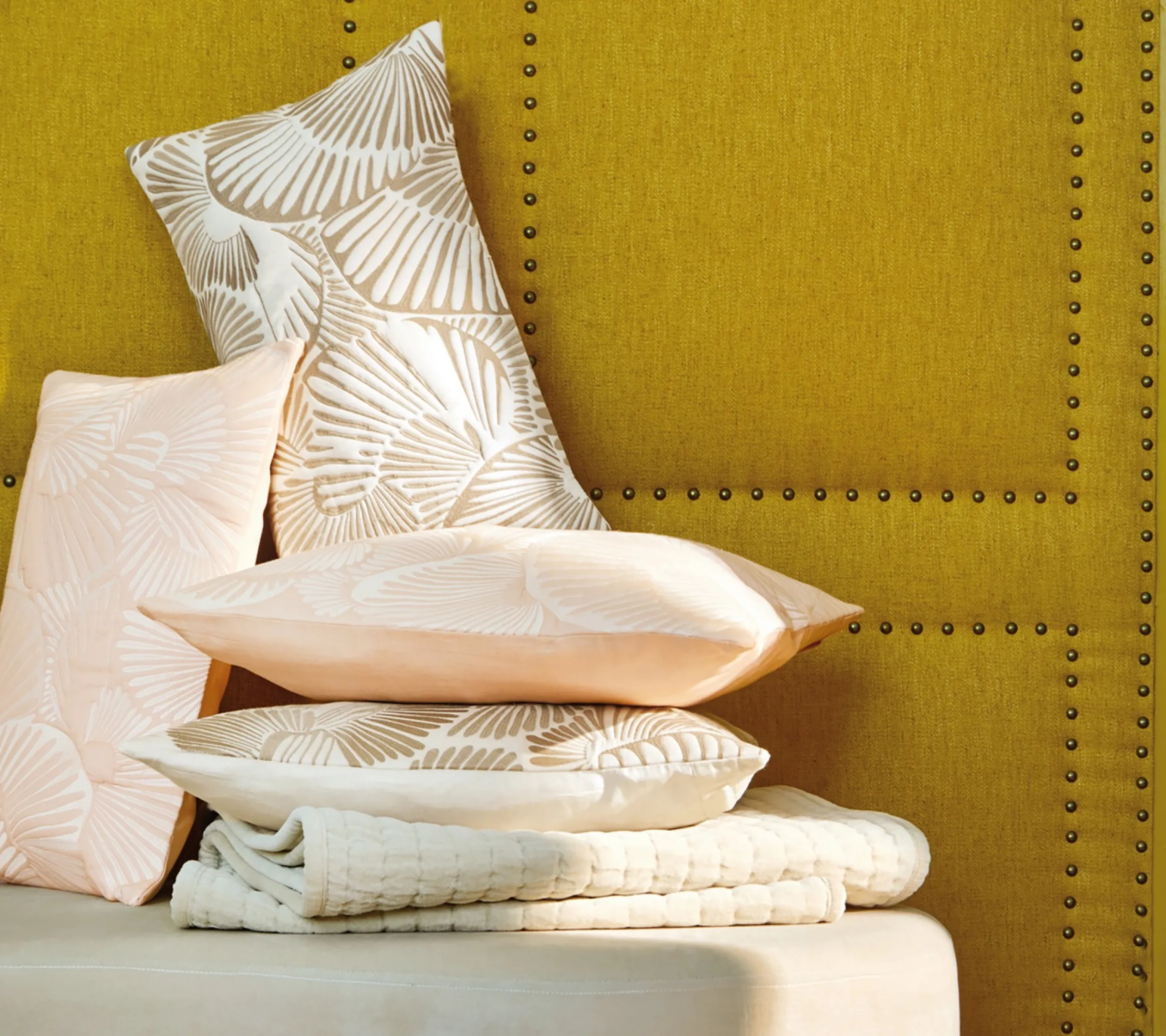 ENSEMBLE ENVELOPPE COUSSIN SILLAGES POUDRE