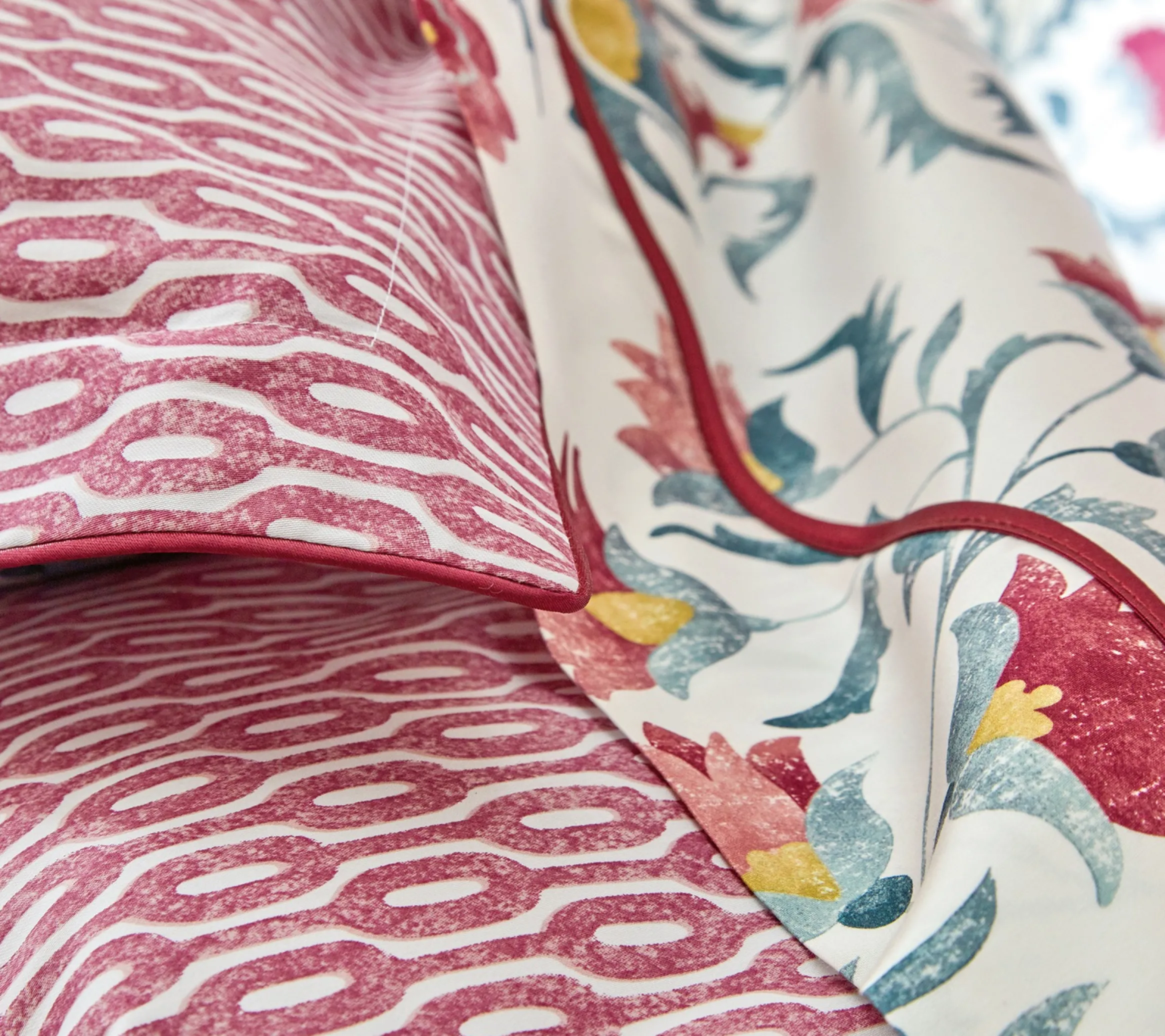 HOUSSE DE COUETTE JARDIN ORIENTAL CARMIN