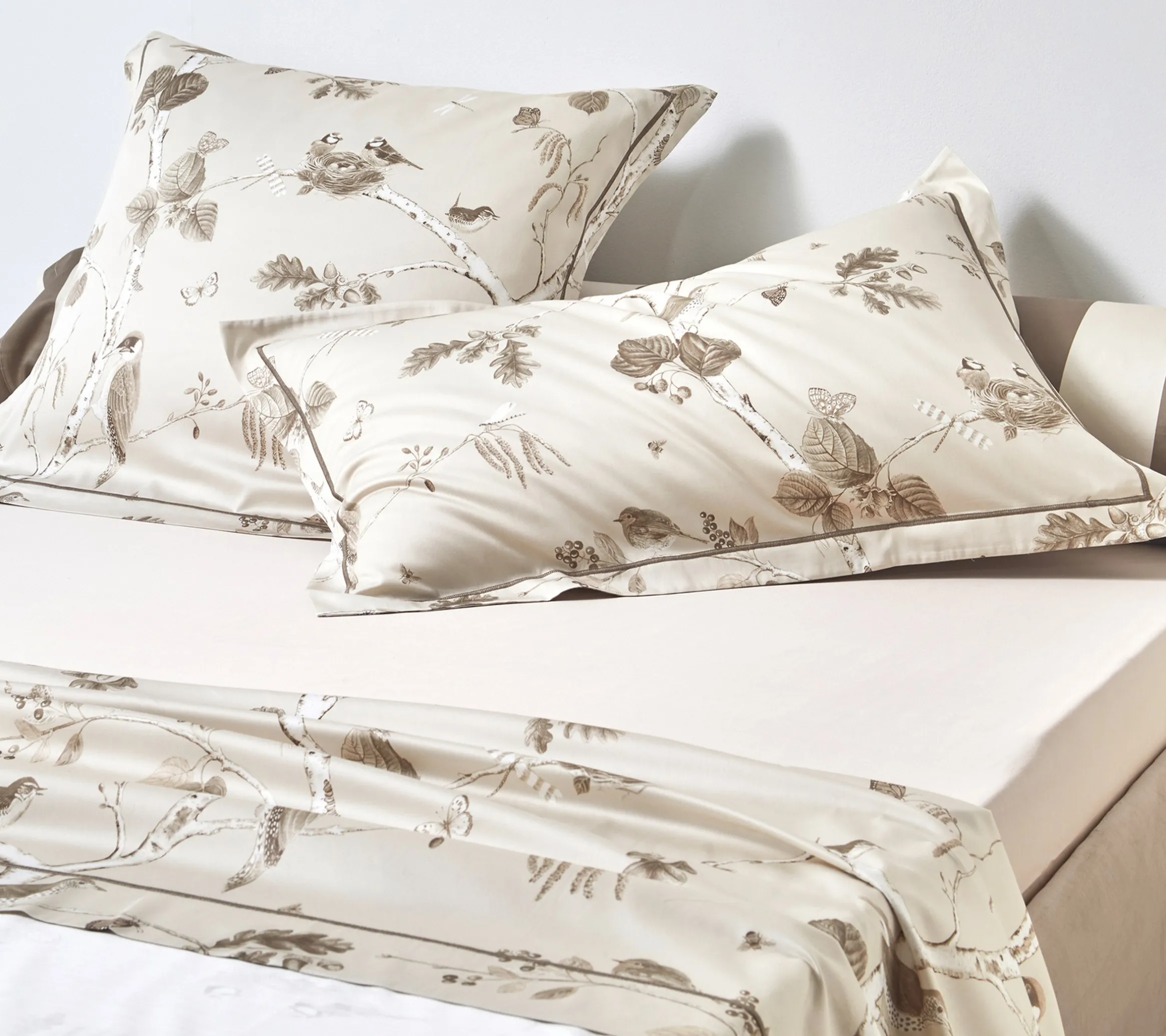 TAIE WOODLAND SEPIA