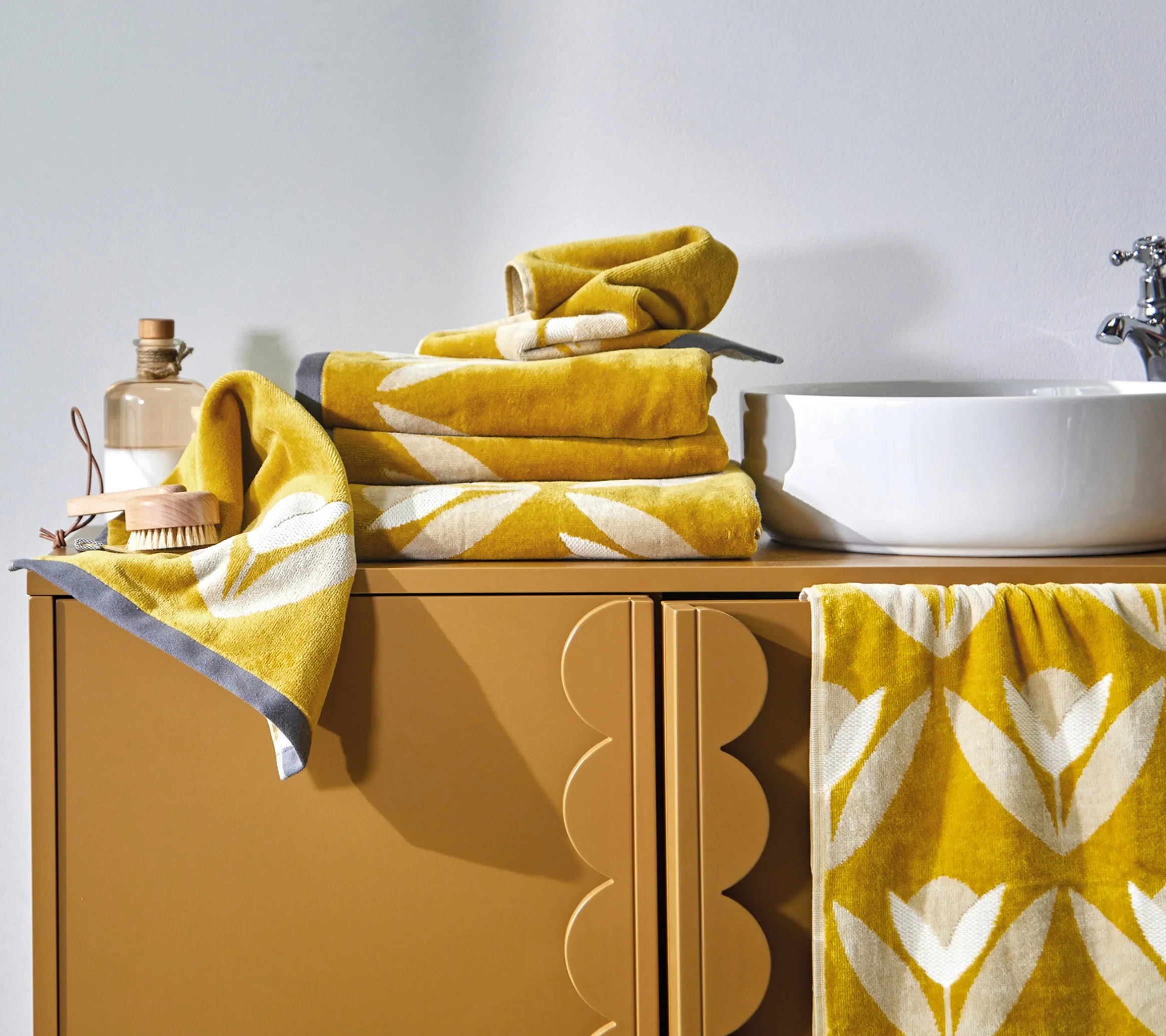 TAPIS DE BAIN TULIPA OCRE