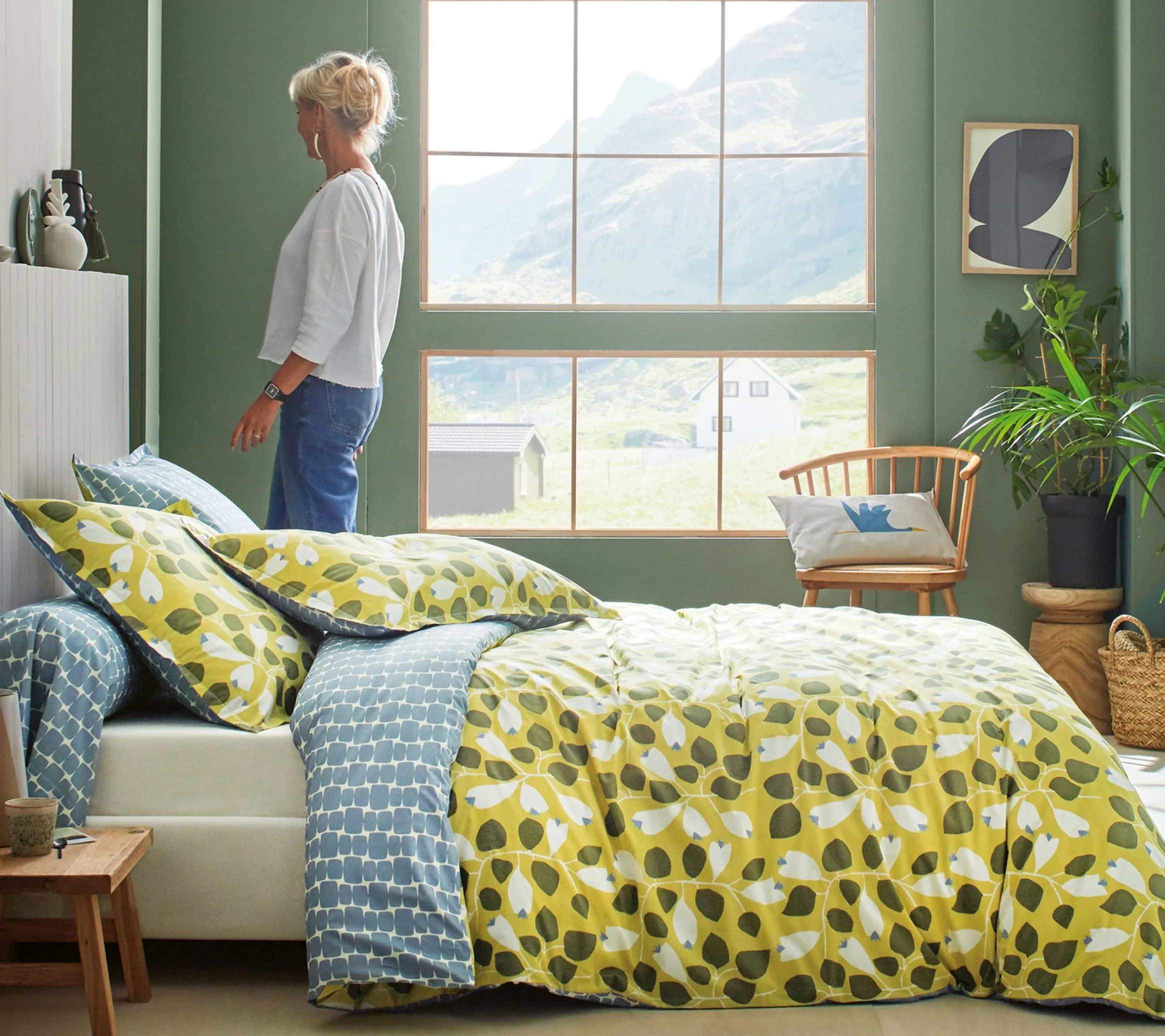 TRAVERSIN GARDEN LIME